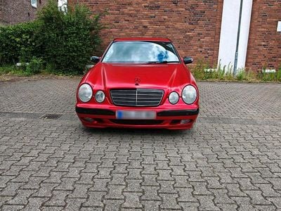 Gebraucht Mercedes E200