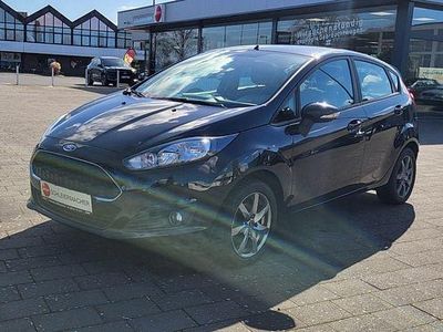 Gebraucht Ford Fiesta Celebration 82 PS (60 kW) 2017 Schwarz Kleinwagen