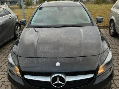 Gebraucht Mercedes CLA200 136 PS (100 kW) 2017 Schwarz Coupé