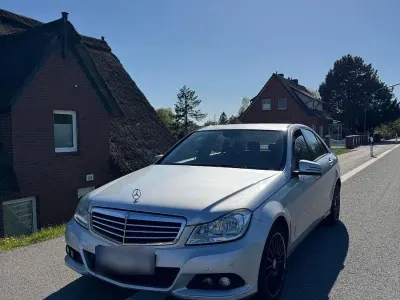 Gebraucht Mercedes C220 170 PS (125 kW) 2012 Silber Limousine