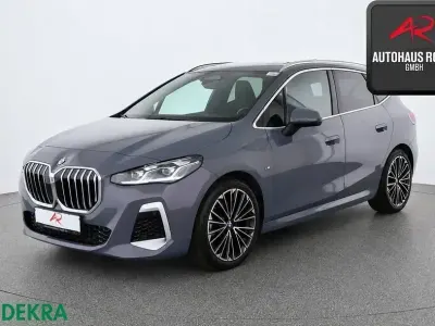 Gebraucht BMW 218 Active Tourer M Sport 150 PS (110 kW) 2023 Sparkling kupfergrau Van / Kleinbus