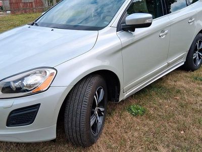 Gebraucht Volvo XC60 R-Design 241 PS (177 kW) 2012 Grau SUV