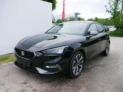 Neu Seat Leon FR 2025 Schwarz Limousine