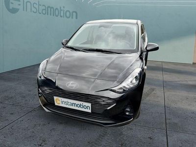 Gebraucht Hyundai i10 Select 63 PS (46 kW) 2024 Schwarz Kleinwagen
