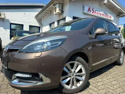 Gebraucht Renault Grand Scénic III 131 PS (96 kW) 2012 Braun Van / Kleinbus