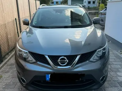 Gebraucht Nissan Qashqai 360º 131 PS (96 kW) 2015 Grau SUV