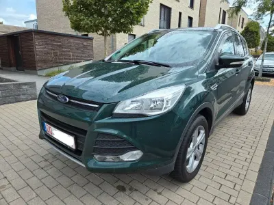 Gebraucht Ford Kuga SYNC Edition 120 PS (88 kW) 2016 Grün SUV