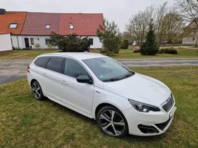 Gebraucht Peugeot 308 SW GT-line 131 PS (96 kW) 2015 Weiß Kombi