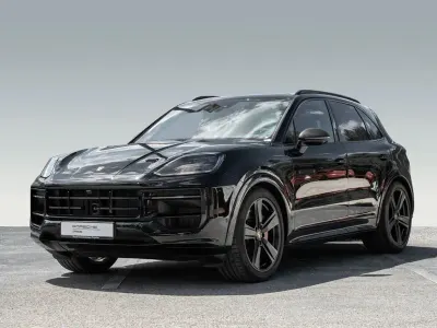 Gebraucht Porsche Cayenne GTS Sport 500 PS (367 kW) 2025 Schwarz SUV