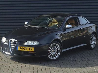 Usata Alfa Romeo GT Distinctive 239 CV (175 kW) 2008 Nero Coupé