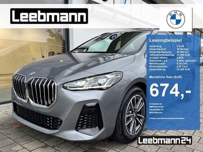 Skyscraper grau metallic Neu 2025 BMW 223 Active Tourer M Sport Van / Kleinbus | 49.950 € (Fairer Preis)