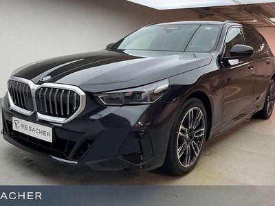 Neu BMW 550e Performance 489 PS (359 kW) 2026 Schwarz Kombi