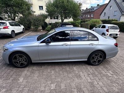 Mercedes E200