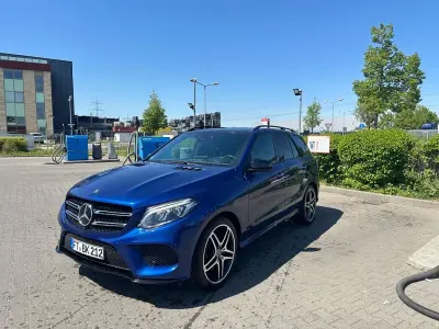 Gebraucht Mercedes GLE350 258 PS (189 kW) 2017 Blau SUV