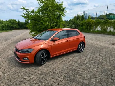 Gebraucht VW Polo Highline 95 PS (69 kW) 2017 Orange Kleinwagen
