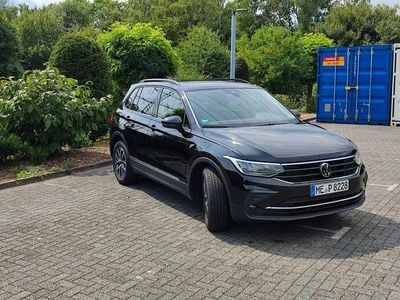 Usata VW Tiguan Life 150 CV (110 kW) 2023 Nero SUV