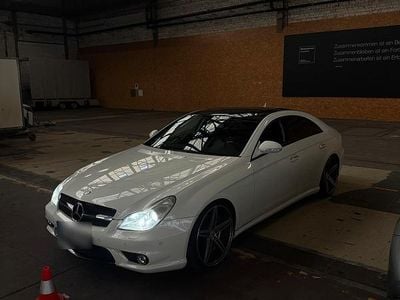 Usata Mercedes CLS500 387 CV (284 kW) 2007 Bianco Berlina