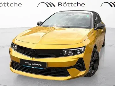 Gebraucht Opel Astra 114 kW (156 PS) 2026 Lackierung amber yellow/typ aussenverkleidung metalliclackierung Limousine