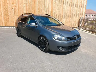 Gebraucht VW Golf VI 140 PS (102 kW) 2009 Grau Kleinwagen