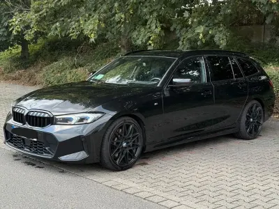 Gebraucht BMW 330 M Sport 286 PS (210 kW) 2023 Schwarz Kombi