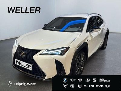 Neu Lexus UX 300h Sport Design Packet 199 PS (146 kW) 2026 Fujiweiß SUV