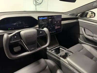 Gebraucht Tesla Model S Plaid 759 kW (1033 PS) 2023 Schwarz Kleinwagen