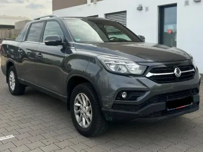 Gebraucht SsangYong Musso 181 PS (133 kW) 2020 Grau Pickup