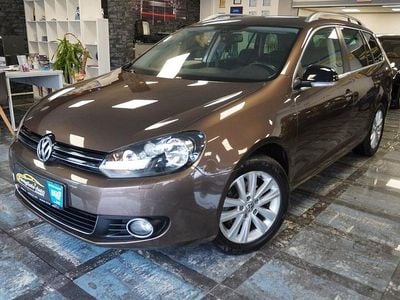 Gebraucht VW Golf VI Style 105 PS (77 kW) 2012 Braun Kleinwagen
