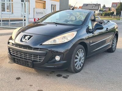 Gebraucht Peugeot 207 CC Roland Garros 120 PS (88 kW) 2009 Schwarz Cabrio