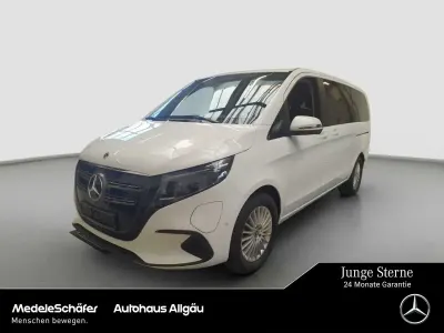 Gebraucht Mercedes EQV300 150 kW (204 PS) 2024 Arktikweiß Van / Kleinbus