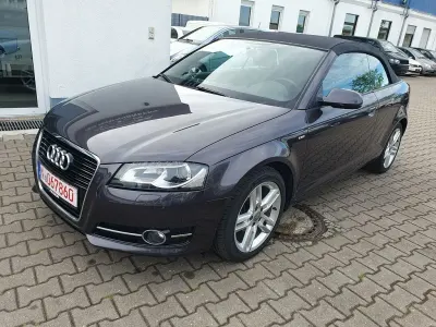 Gebraucht Audi A3 Cabriolet S-Line 125 PS (91 kW) 2012 Grau Cabrio