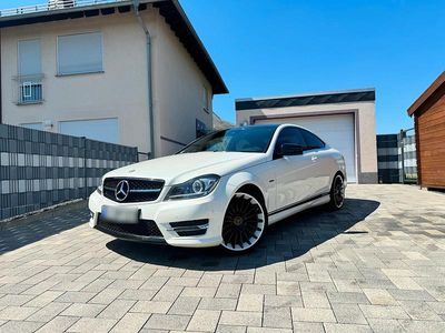 Gebraucht Mercedes C180 AMG 156 PS (114 kW) 2011 Andere farben Coupé