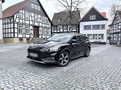 Second-hand Ford Focus Active 125 CP (91 kW) 2019 Negru Break