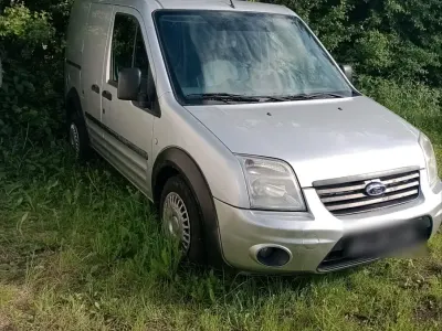 Gebraucht Ford Tourneo Connect 90 PS (66 kW) 2011 Silber Van / Kleinbus