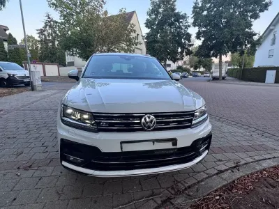 Gebraucht VW Tiguan R-line 150 PS (110 kW) 2018 Weiß SUV