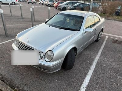 Gebraucht Mercedes CLK320 218 PS (160 kW) 2001 Silber Coupé