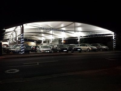 Gebraucht VW Caddy Maxi 122 PS (89 kW) 2022 Weiß Van / Kleinbus