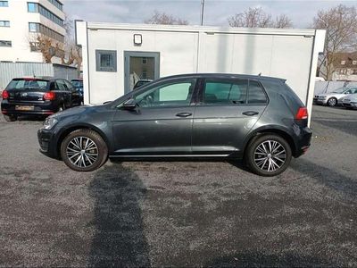 Grau Gebraucht 2016 VW Golf VII Allstar Limousine | 13.000 € (Fairer Preis)