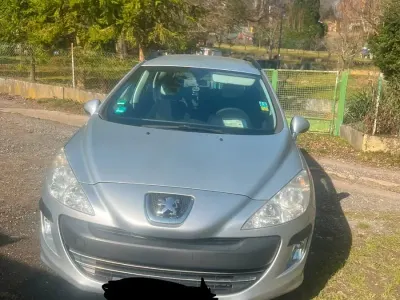 Gebraucht Peugeot 308 SW 90 PS (66 kW) 2010 Grau Kombi
