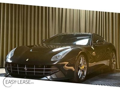 Grau Gebraucht 2012 Ferrari F12 Coupé | 210.000 € (Teuer)