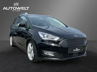 Używany Ford Grand C-Max Titanium 150 KM (110 kW) 2019 Czarny Minivan