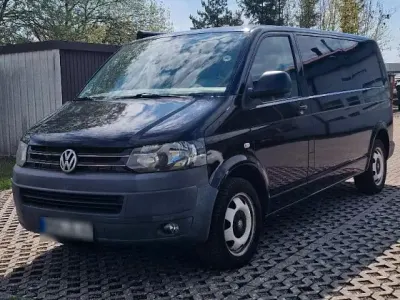 Gebraucht VW Multivan 100 PS (73 kW) 2011 Schwarz Van / Kleinbus