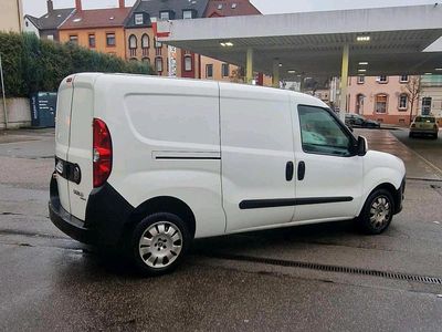 Weiß Gebraucht 2014 Fiat Doblò Van / Kleinbus | 2.350 € (Fairer Preis)
