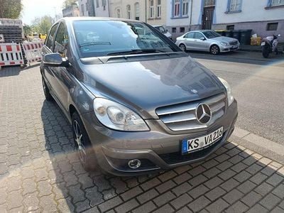 Occasion Mercedes B180 116 PK (85 kW) 2010 Grijs MPV