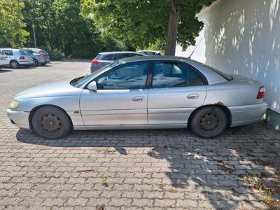 Opel Omega