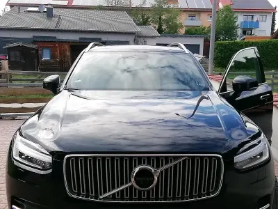 Gebraucht Volvo XC90 Momentum 225 PS (165 kW) 2015 Schwarz SUV