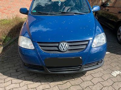Second-hand VW Fox 54 CP (39 kW) 2005 Albastru Hatchback