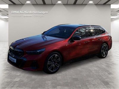 Gebraucht BMW i5 M Sport 442 kW (601 PS) 2025 Rot Kombi