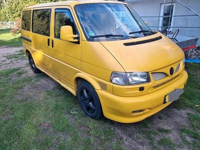 Brugt VW Caravelle Business 130 HK (95 kW) 1999 Gul Van