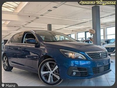 Gebraucht Peugeot 308 96 PS (70 kW) 2019 Schwarz Limousine
